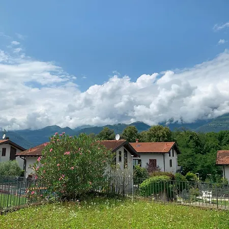 La Madoneta Vakantiehuis Colico